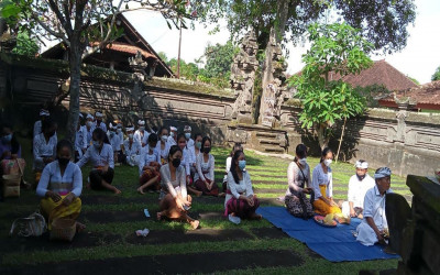 PERSEMBAHYANGAN OSIS PERIODE 2021 / 2022